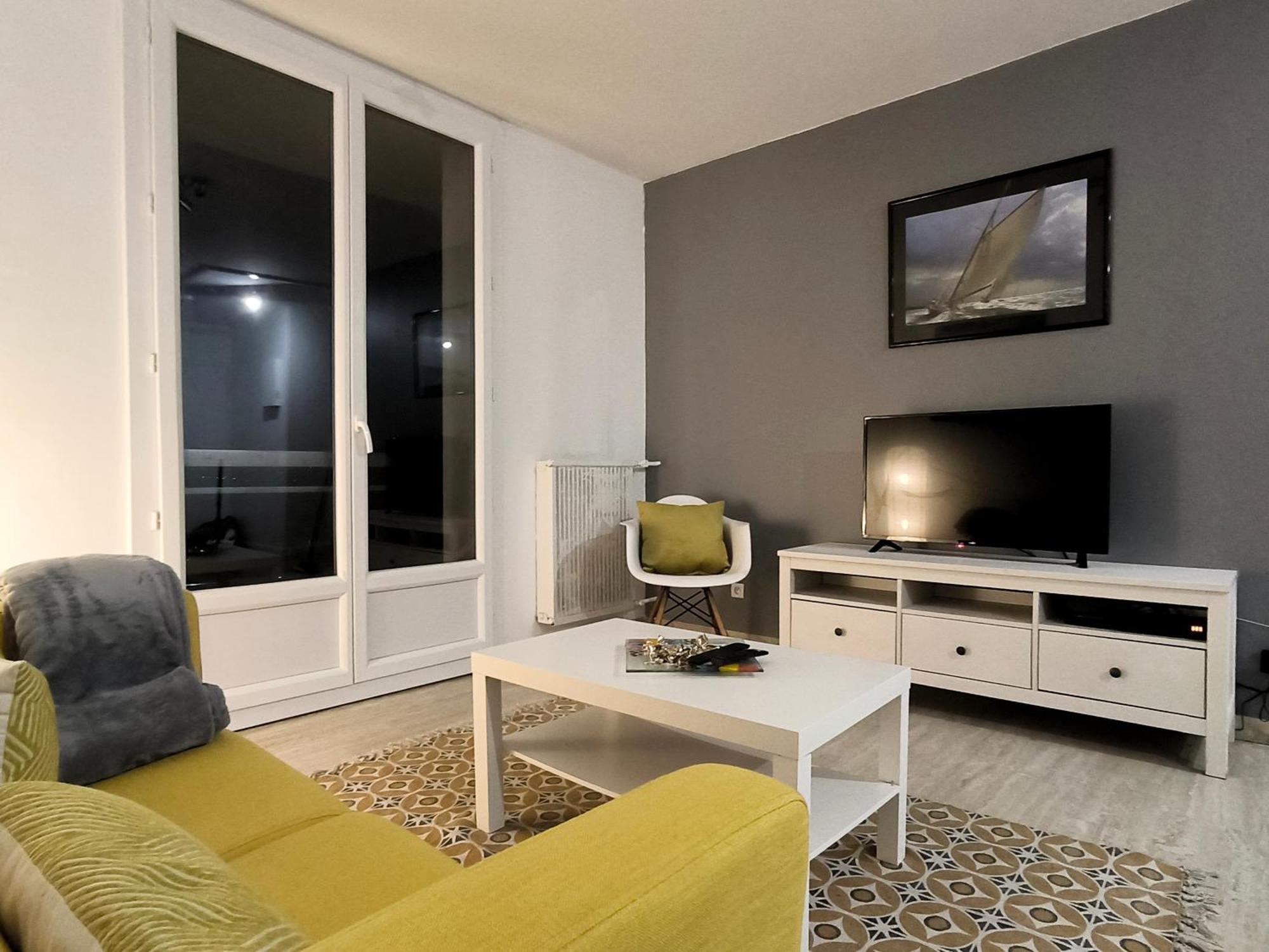 דירות אקס-אן-פרובאנס Joli T2 Lumineux Avec Balcon Et Wifi - Proche Cv מראה חיצוני תמונה